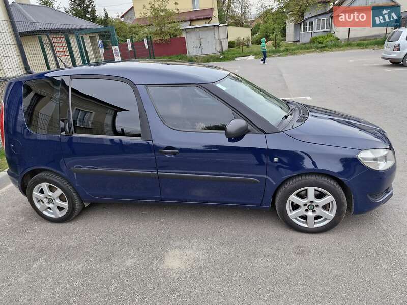 Мікровен Skoda Roomster 2012 в Львові