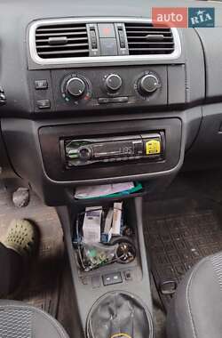 Микровэн Skoda Roomster 2008 в 