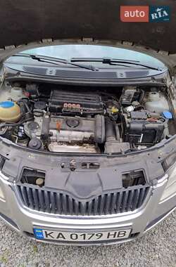 Микровэн Skoda Roomster 2008 в 