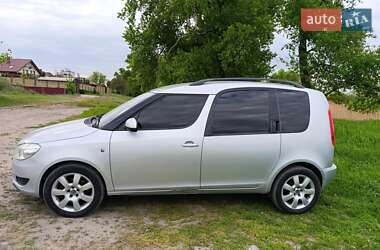 Микровэн Skoda Roomster 2014 в 