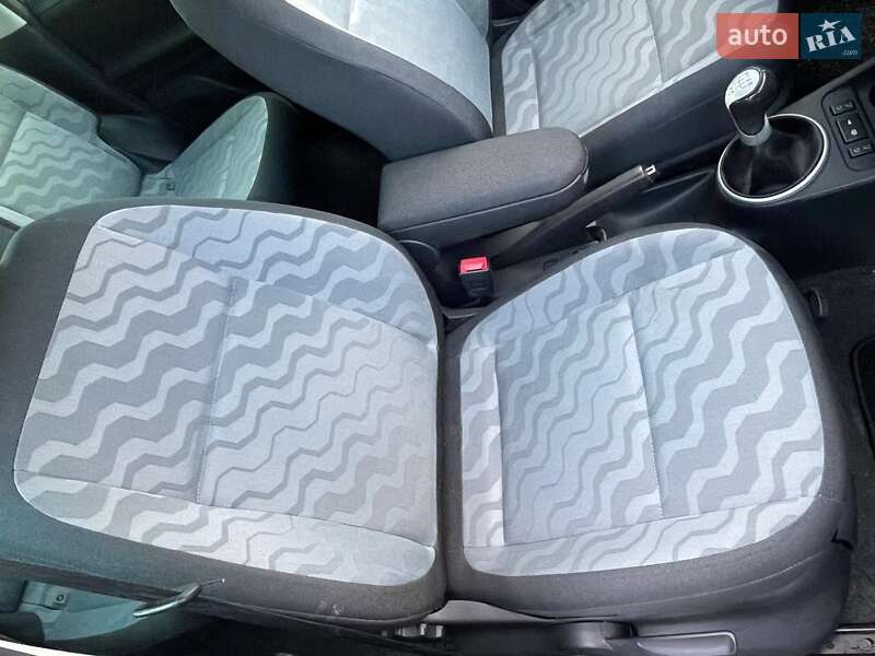 Мікровен Skoda Roomster 2009 в Любомлі