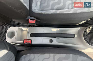 Микровэн Skoda Roomster 2007 в 