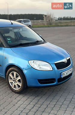 Микровэн Skoda Roomster 2007 в 