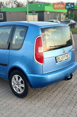 Микровэн Skoda Roomster 2007 в 