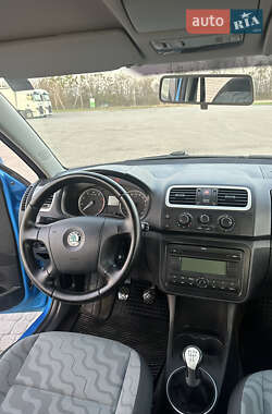 Микровэн Skoda Roomster 2007 в 