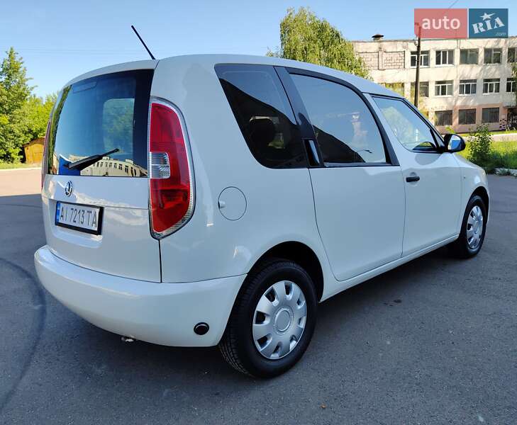 Микровэн Skoda Roomster 2013 в Белой Церкви