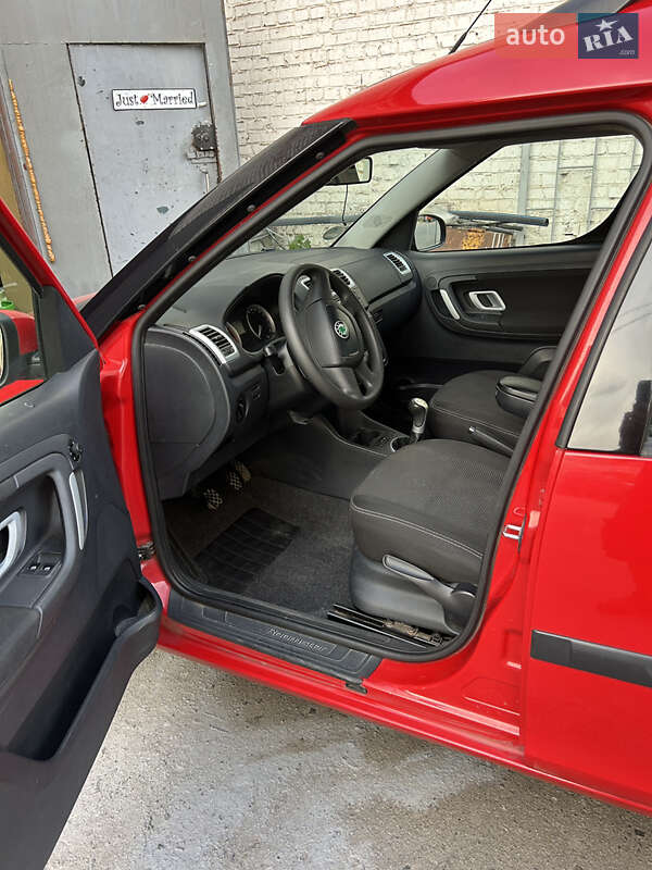 Мікровен Skoda Roomster 2009 в Сумах фото 6 Мікровен Skoda Roomster 2009 в Сумах