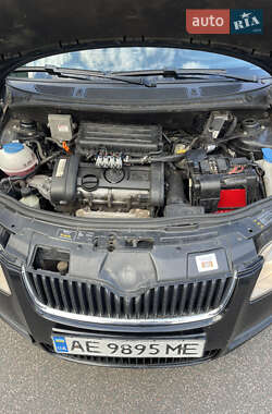 Микровэн Skoda Roomster 2008 в 