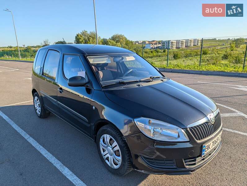 Мікровен Skoda Roomster 2012 в Рівному