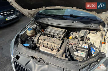 Микровэн Skoda Roomster 2011 в 
