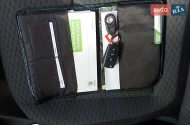 Микровэн Skoda Roomster 2015 в 