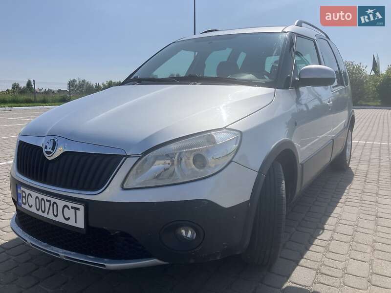Skoda Roomster 2012