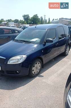 Микровэн Skoda Roomster 2009 в Белой Церкви
