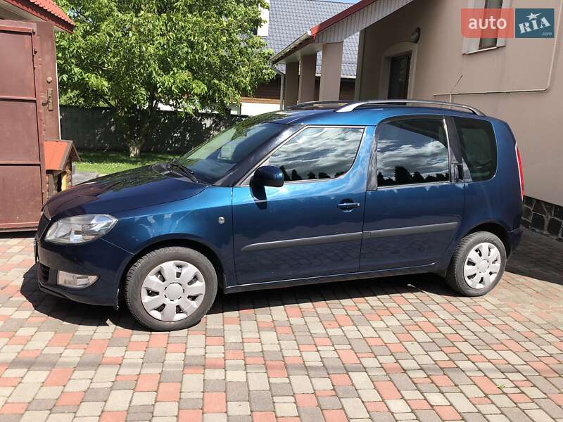 Микровэн Skoda Roomster 2012 в Ровно