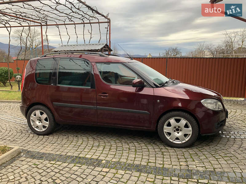 Микровэн Skoda Roomster 2009 в 