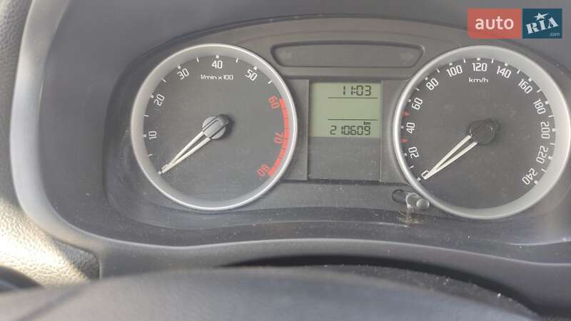 Микровэн Skoda Roomster 2007 в Львове