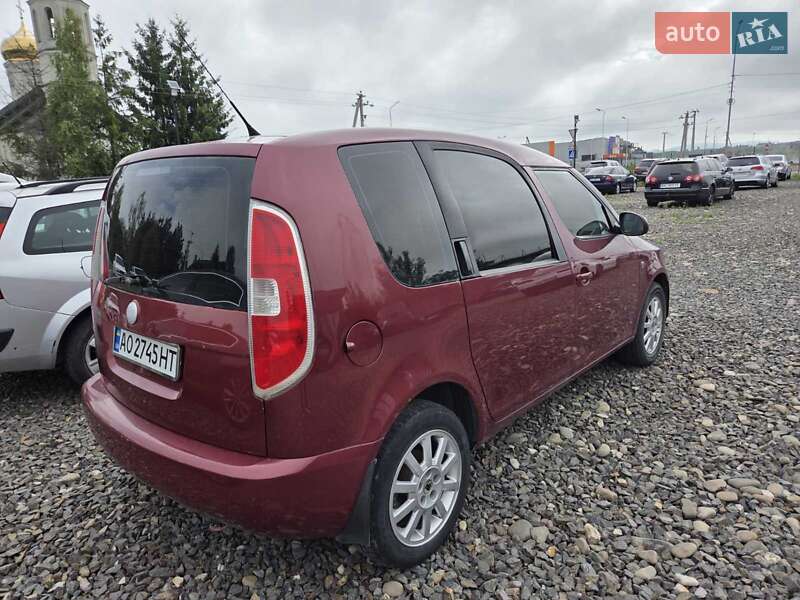 Микровэн Skoda Roomster 2007 в Хусте