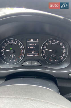 Микровэн Skoda Roomster 2010 в 