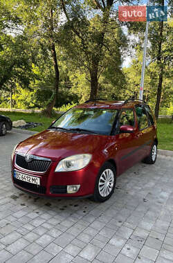 Микровэн Skoda Roomster 2007 в Новояворовске