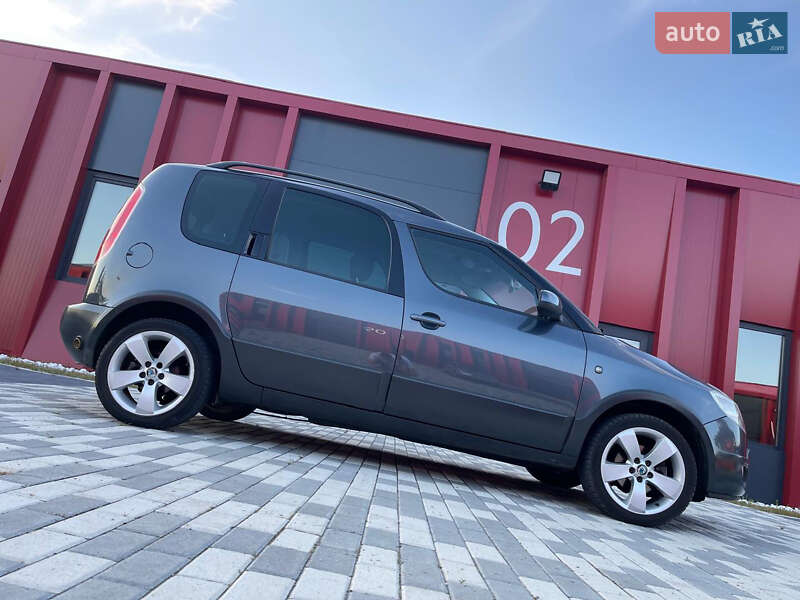 Микровэн Skoda Roomster 2008 в Львове