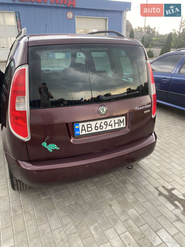Микровэн Skoda Roomster 2009 в Виннице