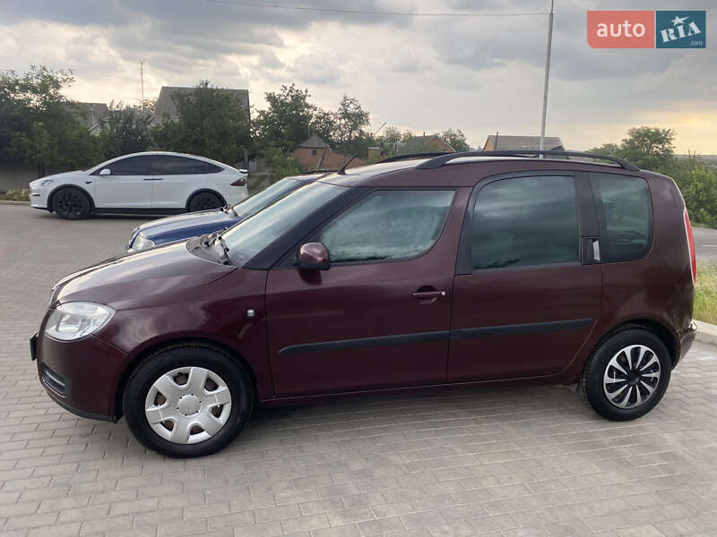 Микровэн Skoda Roomster 2009 в Виннице