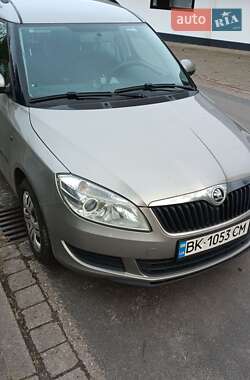 Skoda Roomster 2013 Skoda Roomster 2013
