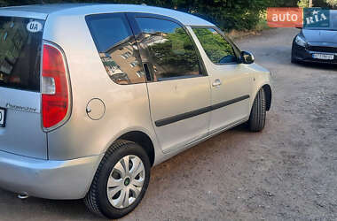 Микровэн Skoda Roomster 2010 в 