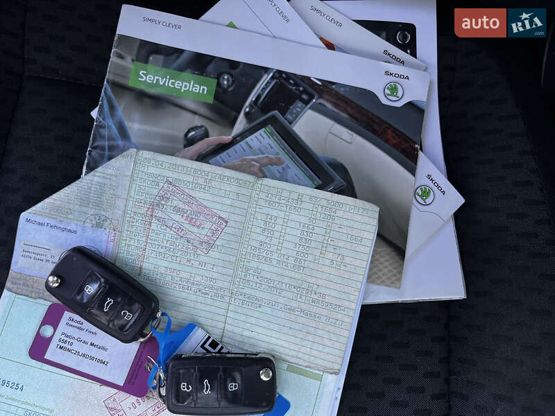 Микровэн Skoda Roomster 2013 в Луцке
