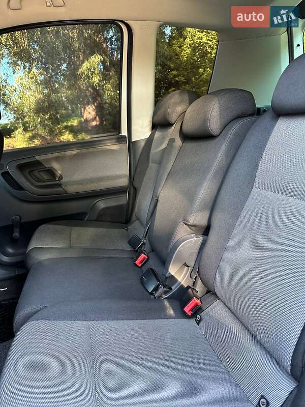 Мікровен Skoda Roomster 2009 в Львові
