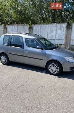Микровэн Skoda Roomster 2010 в Харькове