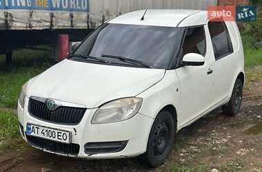 Микровэн Skoda Roomster 2009 в Надворной