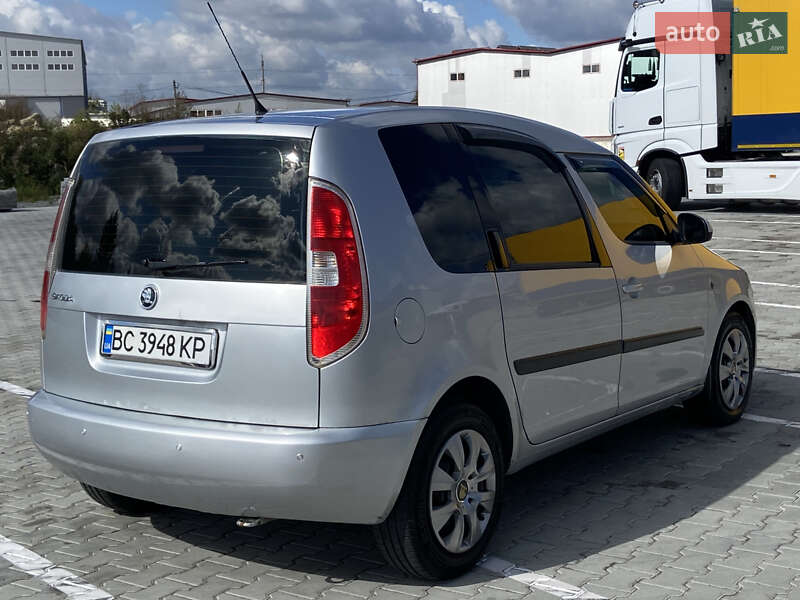 Мікровен Skoda Roomster 2010 в Львові