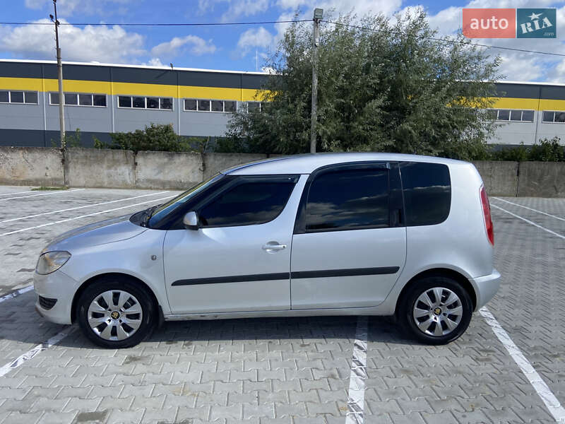 Мікровен Skoda Roomster 2010 в Львові