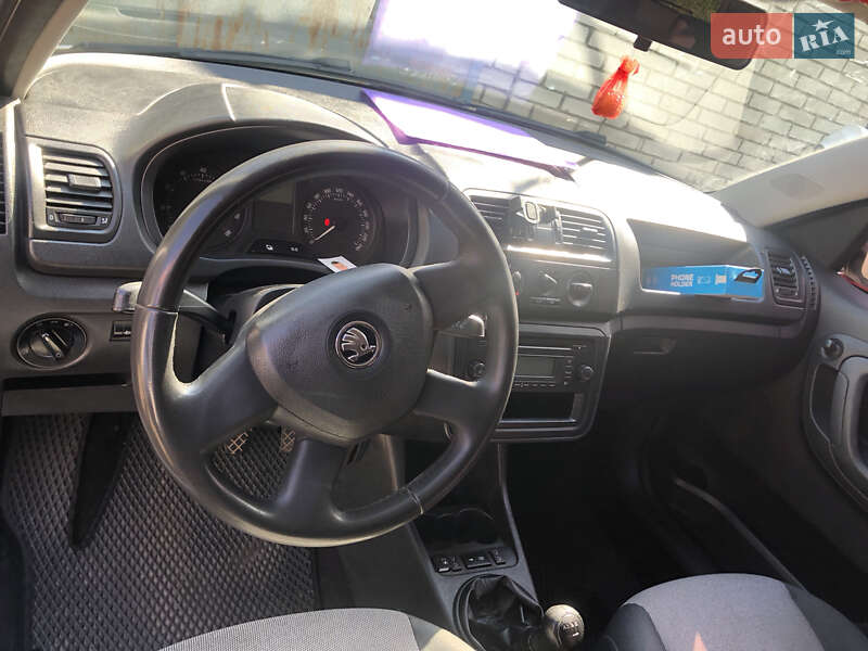 Микровэн Skoda Roomster 2013 в Теплике