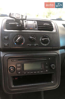 Микровэн Skoda Roomster 2013 в 