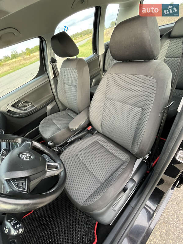 Микровэн Skoda Roomster 2014 в Яготине фото 16 Микровэн Skoda Roomster 2014 в Яготине
