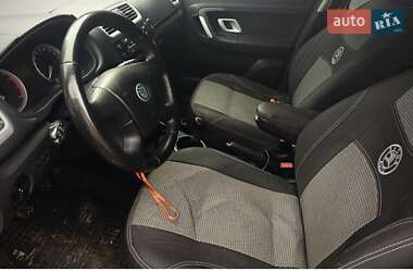 Микровэн Skoda Roomster 2008 в 