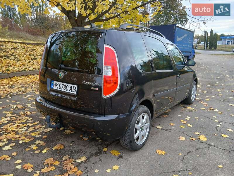 Микровэн Skoda Roomster 2011 в Ровно фото 7 Микровэн Skoda Roomster 2011 в Ровно
