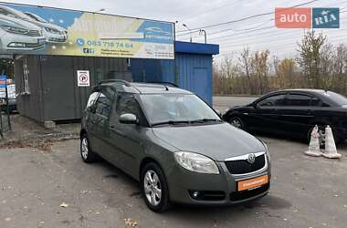 Микровэн Skoda Roomster 2007 в Сумах