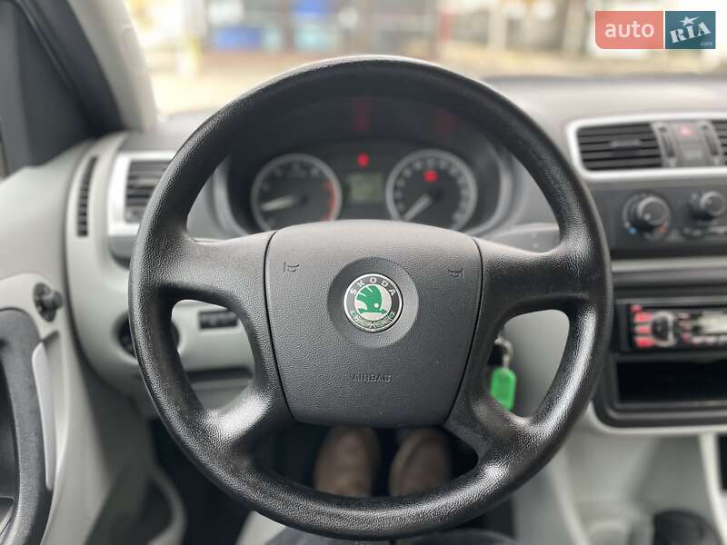 Микровэн Skoda Roomster 2007 в Сумах фото 38 Микровэн Skoda Roomster 2007 в Сумах
