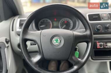 Микровэн Skoda Roomster 2007 в 