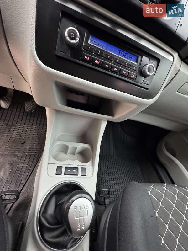 Микровэн Skoda Roomster 2007 в Дрогобыче фото 51 Микровэн Skoda Roomster 2007 в Дрогобыче