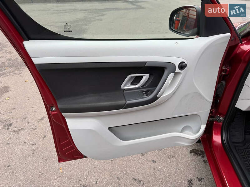 Микровэн Skoda Roomster 2006 в Харькове