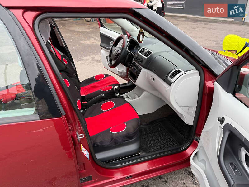 Микровэн Skoda Roomster 2006 в Харькове