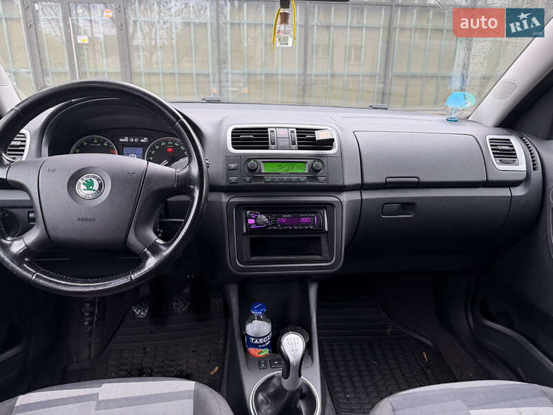 Микровэн Skoda Roomster 2007 в Львове