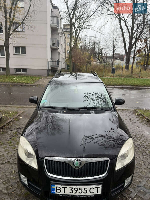 Микровэн Skoda Roomster 2007 в Львове