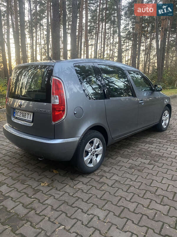 Микровэн Skoda Roomster 2013 в Новояворовске фото 9 Микровэн Skoda Roomster 2013 в Новояворовске