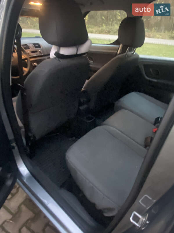 Микровэн Skoda Roomster 2013 в Новояворовске фото 17 Микровэн Skoda Roomster 2013 в Новояворовске