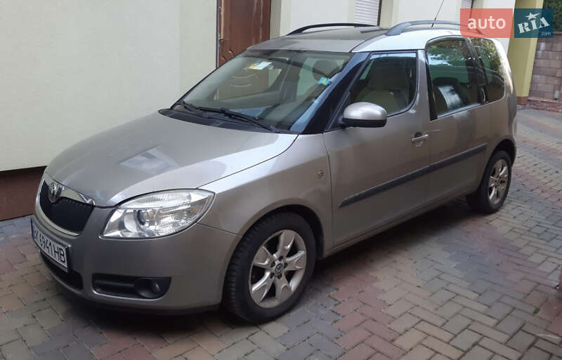 Микровэн Skoda Roomster 2008 в Ровно фото 7 Микровэн Skoda Roomster 2008 в Ровно